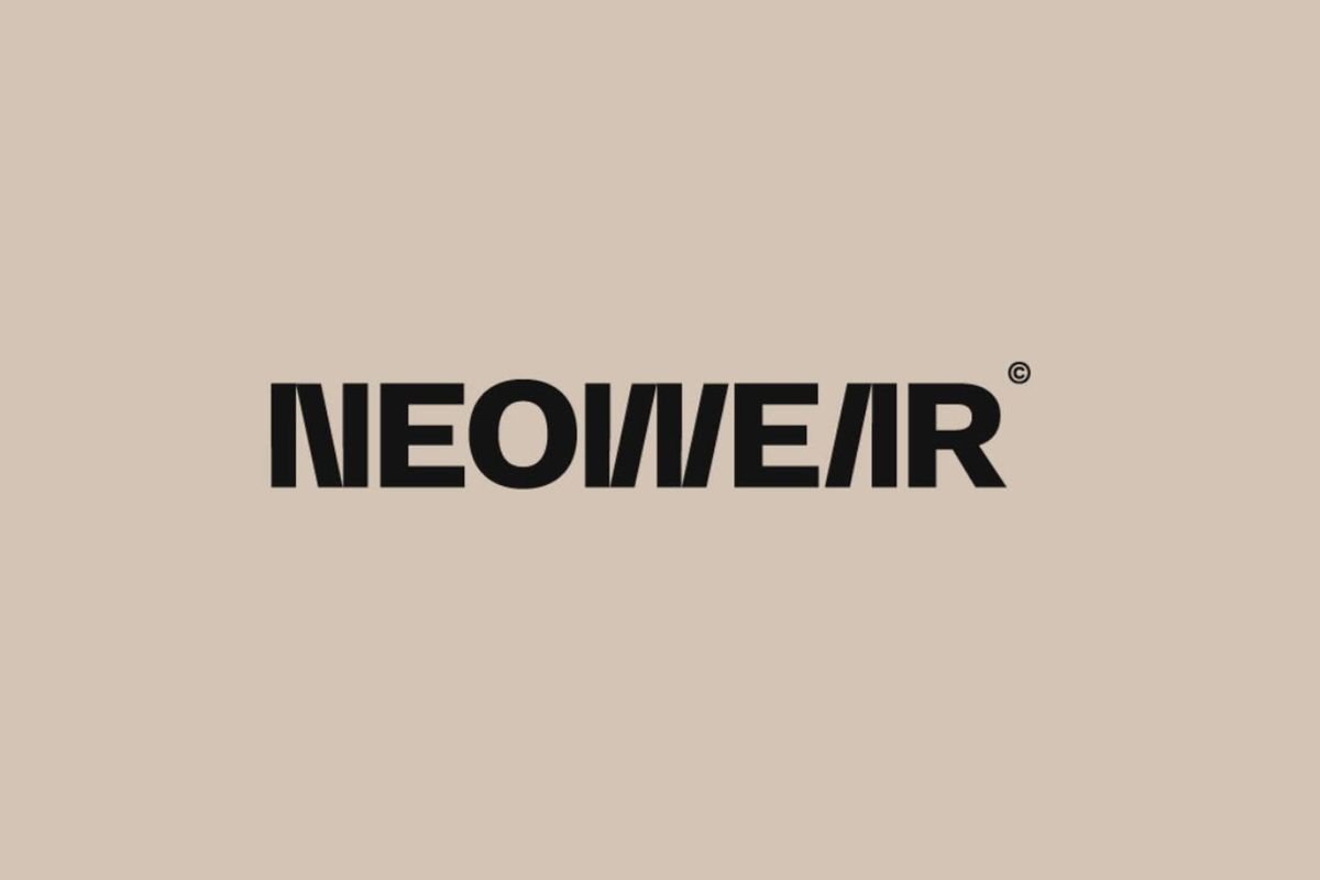 Wordmark logo 7 — Clothing & Apparels